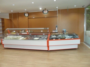 Vitrin Dolap